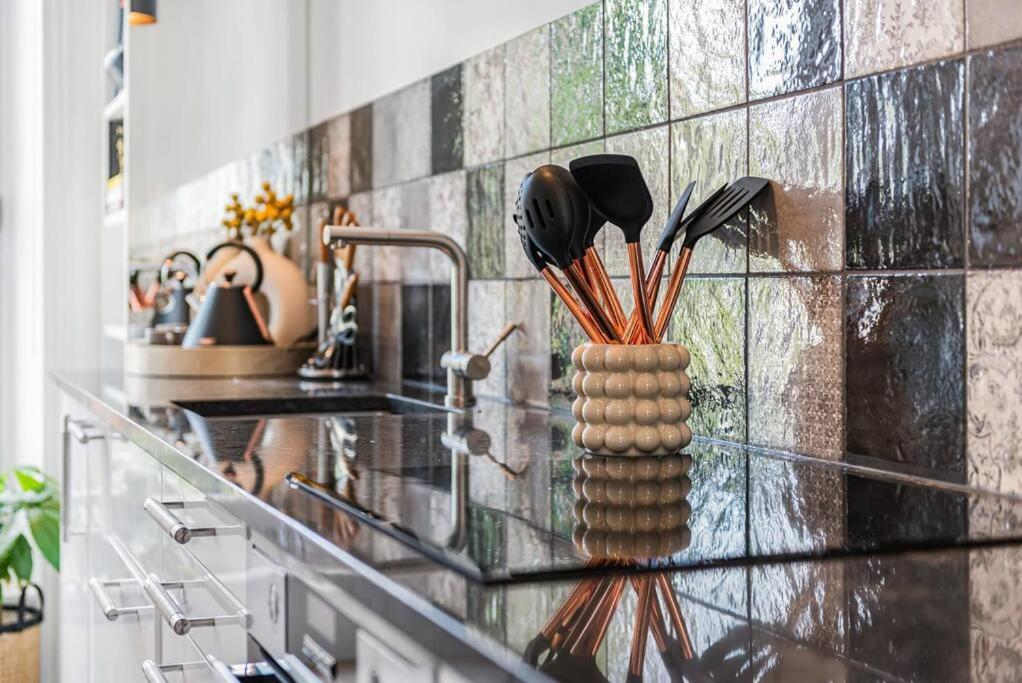 Lady On The Lane- 2 Bed Primrose Hill Apartment London Luaran gambar