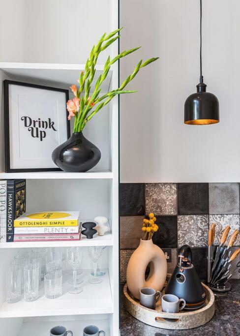 Lady On The Lane- 2 Bed Primrose Hill Apartment London Luaran gambar